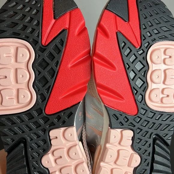 Adidas Nite Jogger running shoes sneakers size 8 pink brand new - Picture 3 of 3